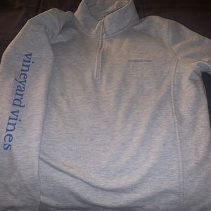 Vineyard Vines Woman’s XL 1/4 zip sweatshirt
